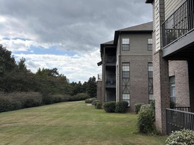 Condo for sale in Hoover, Jefferson County