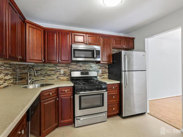 Condo for sale in Helmetta, New Jersey