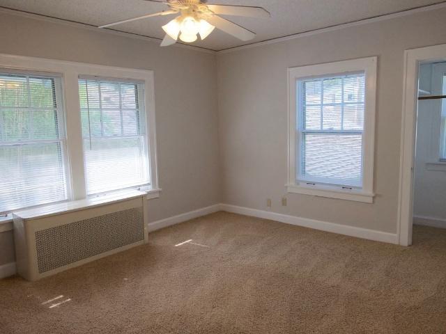 Apartment for rent in Westwood, Kansas City