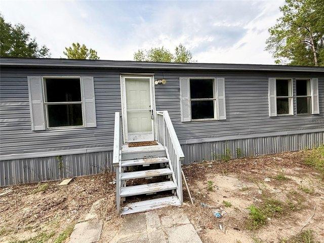 House for sale in Archer, Florida