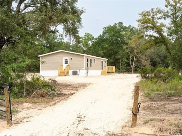 House for sale in Bronson, Florida