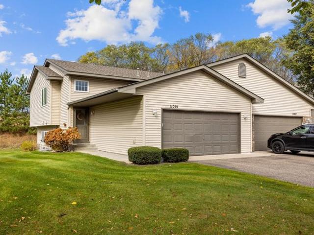 Townhouse for sale in Elk River, Sherburne County