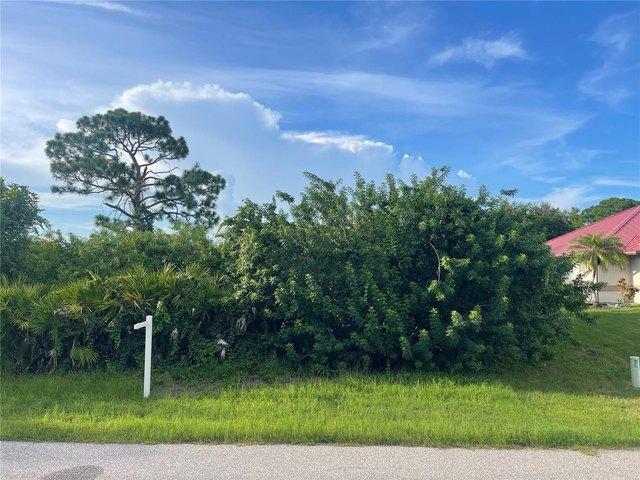 Land for sale in Englewood, Florida