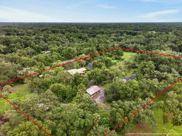 Land for sale in Webster, Florida