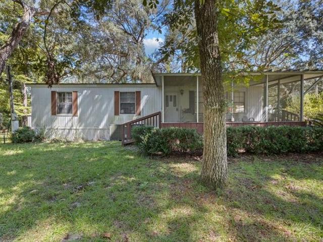 House for sale in Chiefland, Florida