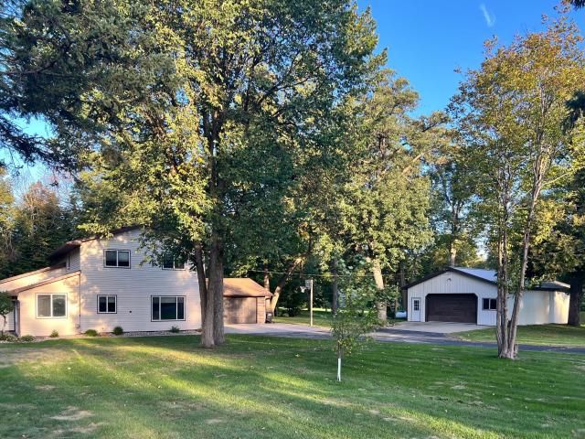 House for sale in Becker, Minnesota