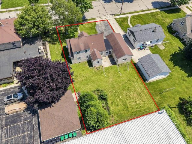 House for sale in Grafton, Wisconsin