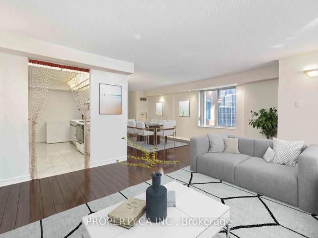 Condo for sale in Toronto, Golden Horseshoe