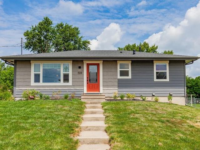 House for sale in Altoona, Iowa