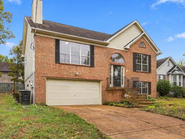 House for sale in Cherry Hills, Nashville