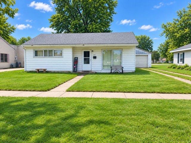 House for sale in Whiteside, Illinois