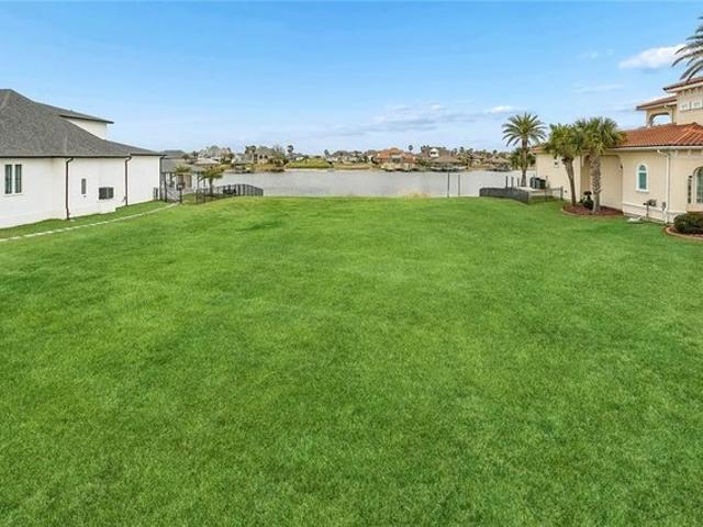 Land for sale in Slidell, Louisiana