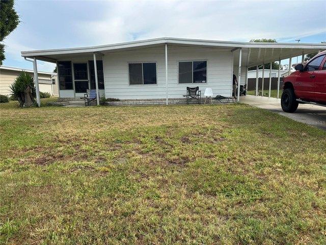 House for sale in Tavares, Florida