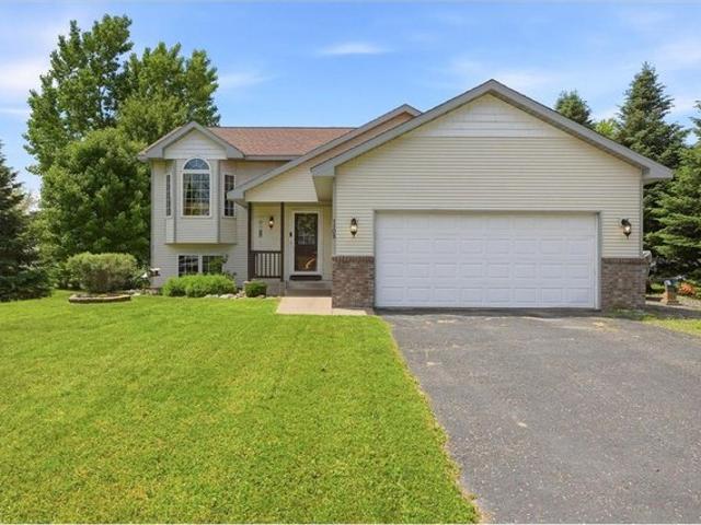House for sale in Braham, Minnesota