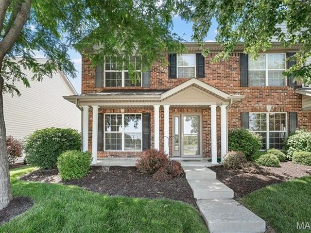 Townhouse for sale in Lake Saint Louis, Missouri