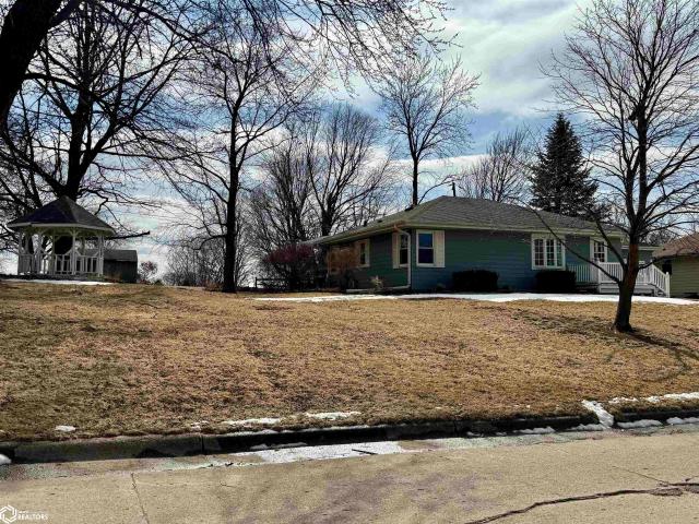 House for sale in Audubon, Iowa
