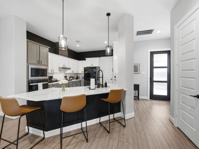 Townhouse for rent in Sunset Heights, Houston