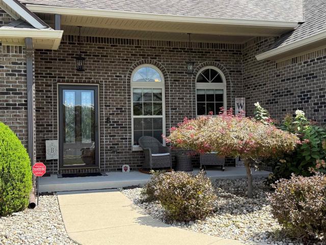 House for sale in Ellettsville, Indiana
