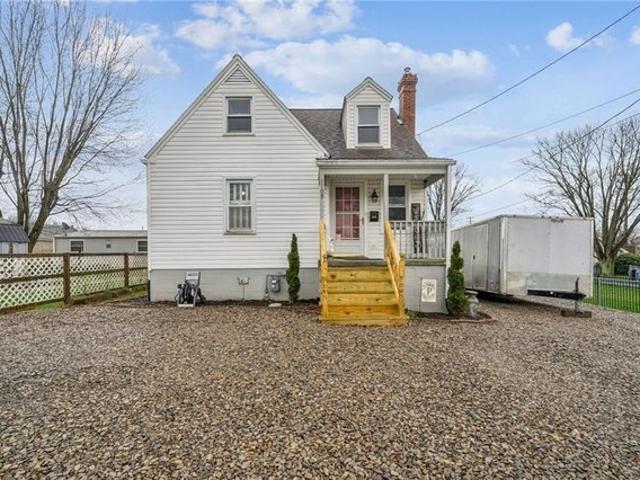 House for sale in Latrobe, Pennsylvania