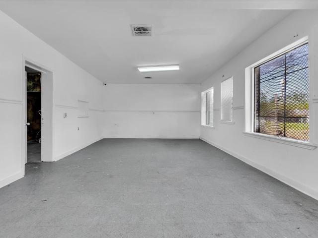 Commercial for sale in Tennessee