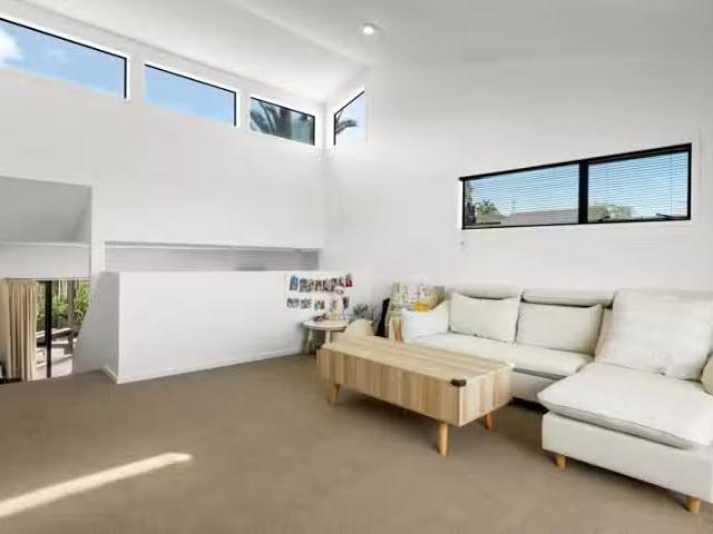 House for sale in Wairau Valley
