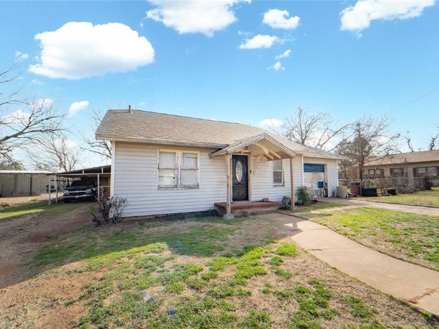 House for sale in Breckenridge, Texas