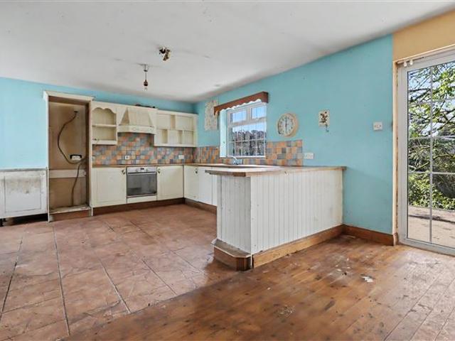 Detached House for sale in Ulster
