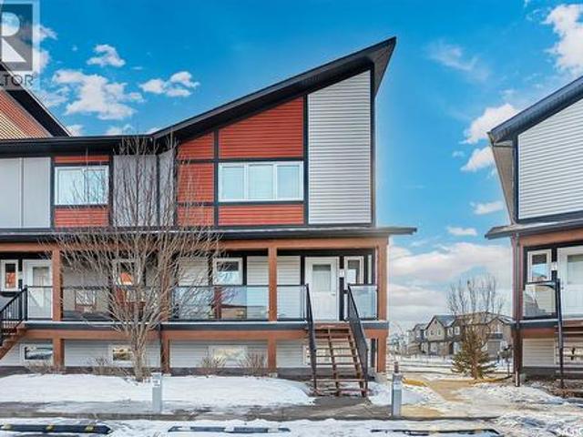 Townhouse for sale in Saskatoon, Saskatchewan