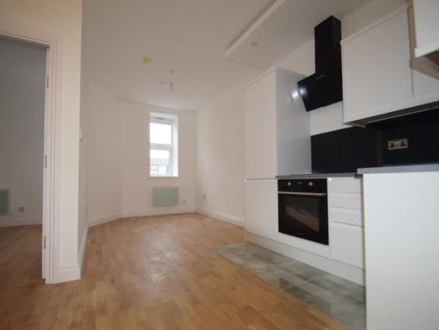 Apartment for rent in Prittlewell, Southend-on-Sea