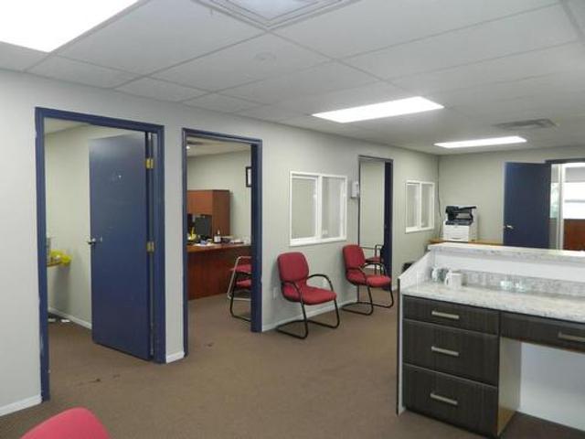 Commercial for rent in Surrey, British Columbia