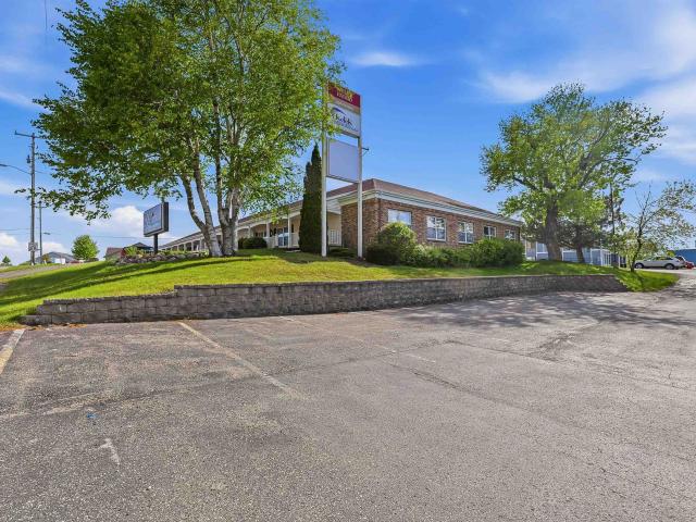 Commercial for sale in Beaver Dam, Wisconsin