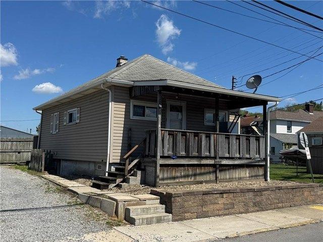 House for sale in Beaver, Pennsylvania