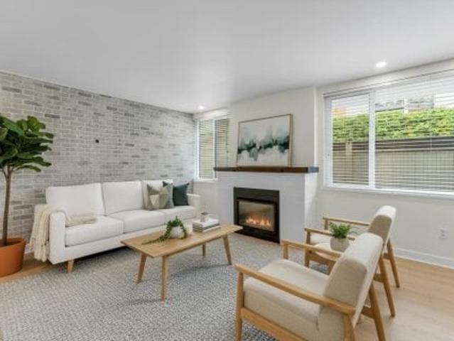 Apartment for sale in Surrey, British Columbia