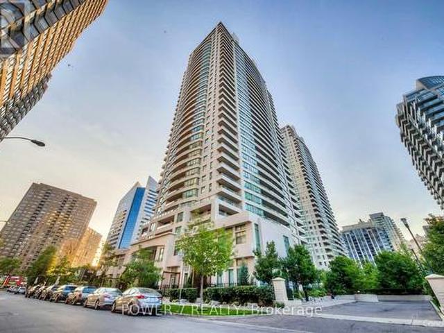 Townhouse for rent in Willowdale, Toronto