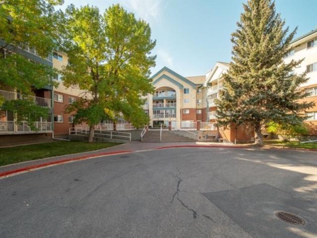Condo for sale in Downtown, Lethbridge