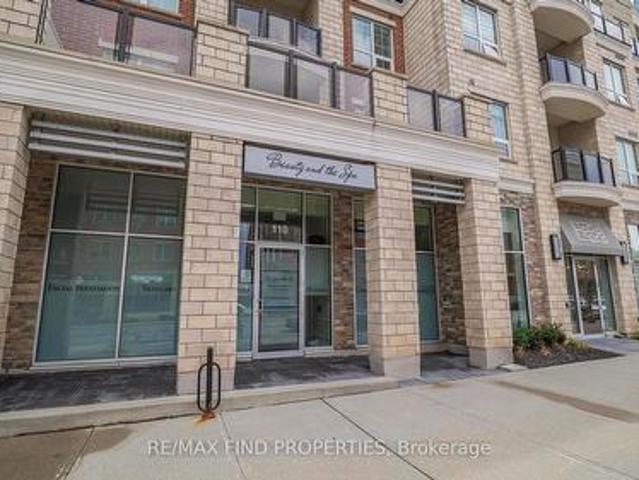Commercial for rent in Oakville, Ontario