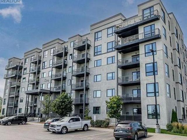 Condo for sale in Barrie, Ontario