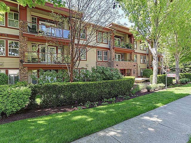 Condo for sale in Surrey, British Columbia
