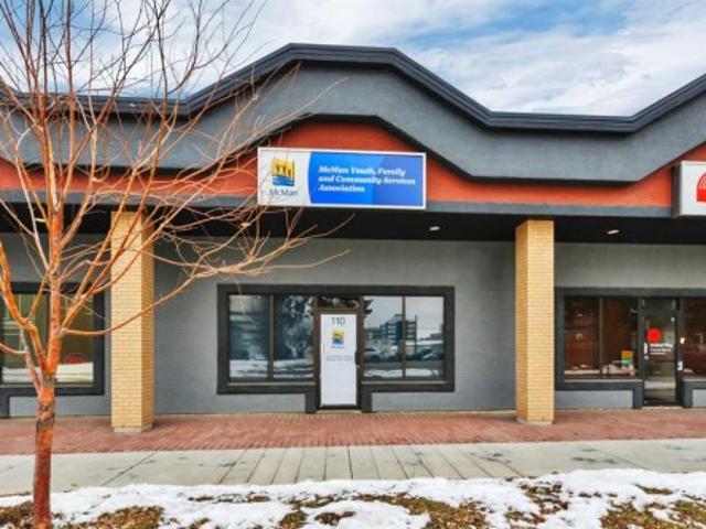 Commercial for rent in Alberta