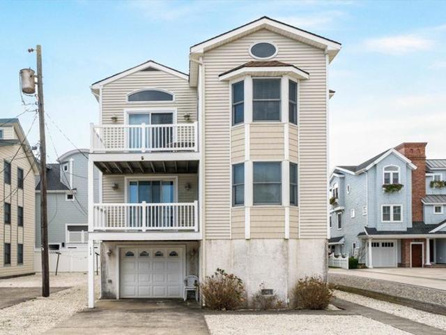 House for sale in Sea Isle City, New Jersey