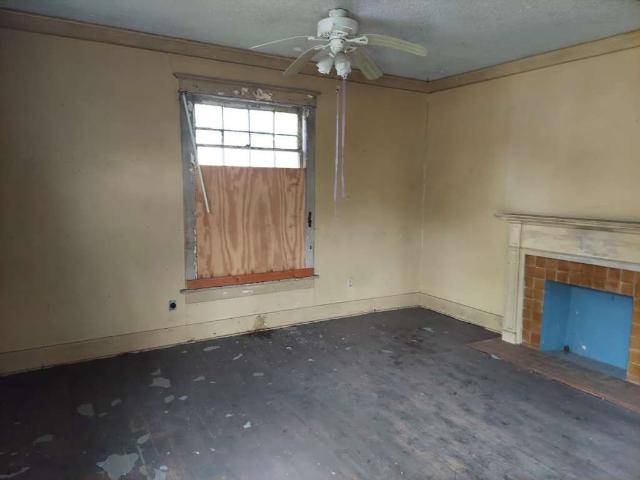 House for sale in Harrison, Texas