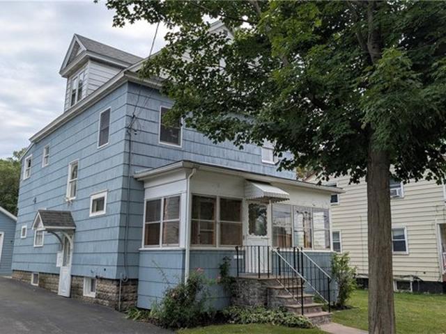 House for sale in Jamesville, New York