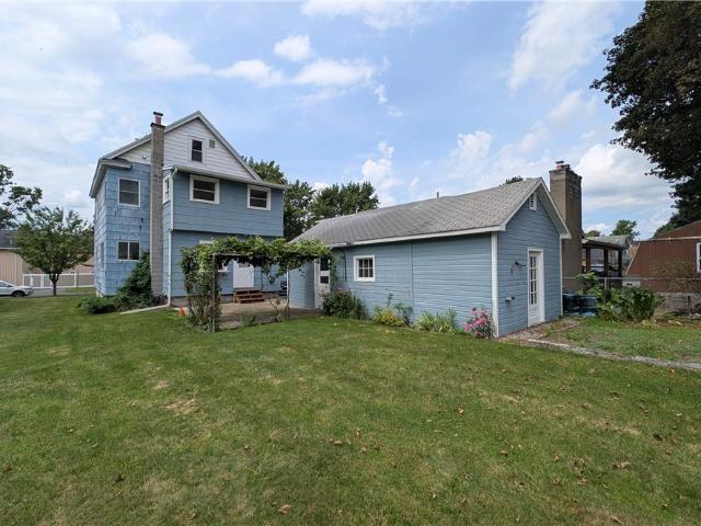House for sale in Jamesville, New York
