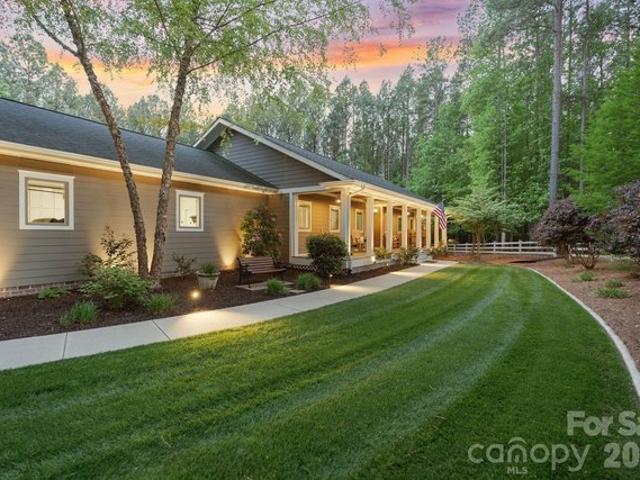House for sale in Troutman, North Carolina
