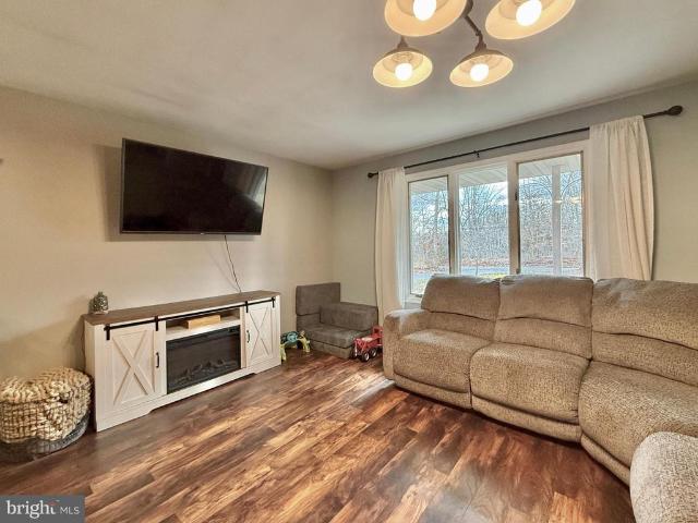 House for sale in Milmay, New Jersey