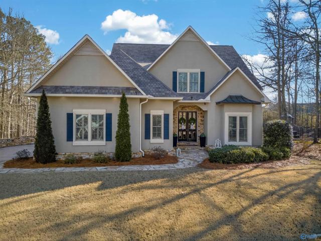 House for sale in Boaz, Alabama