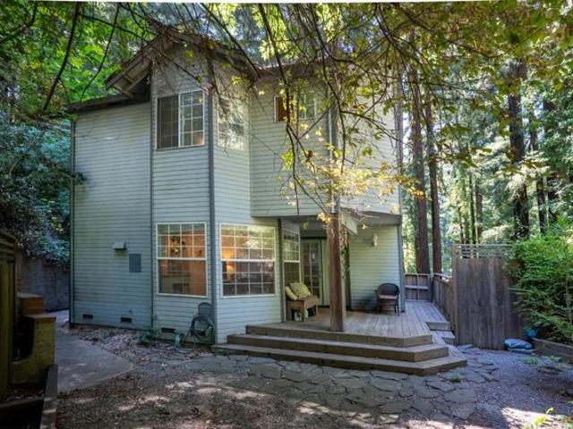House for sale in Ben Lomond, California