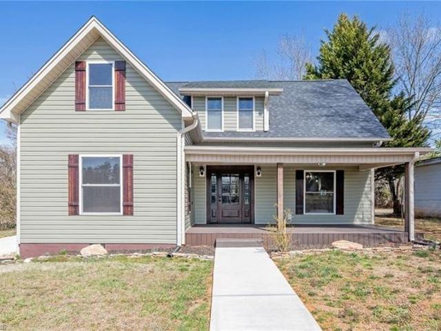 House for sale in Boonville, North Carolina