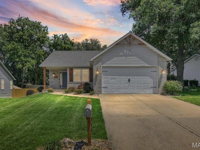 House for sale in Glen Carbon, Illinois