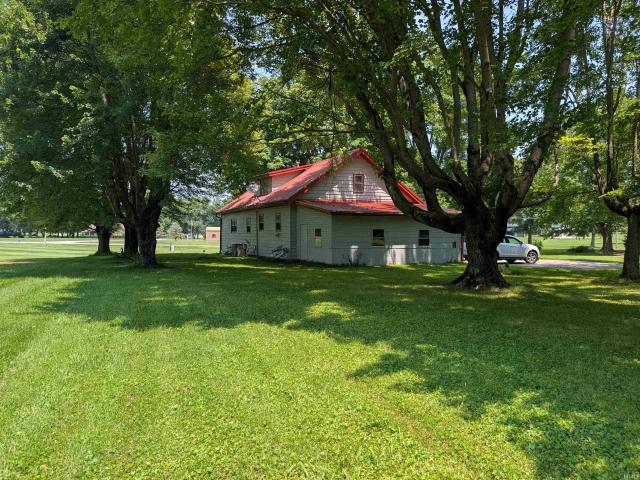 House for sale in Washington, Indiana